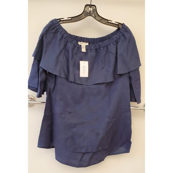 Neiman Marcus Ruffle Off-Shoulder Linen Top - Picture 3 of 6